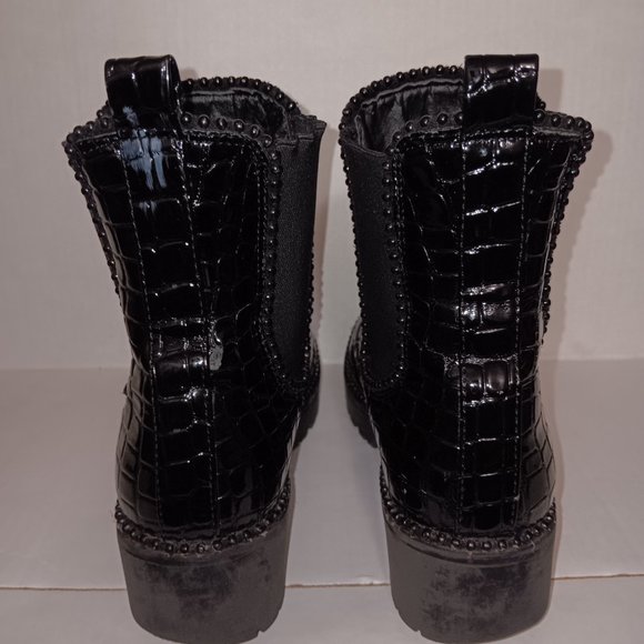 NO DOUBT PATENT LEATHER CROC PRINT BOOTS & HANDBAG - Picture 5 of 12